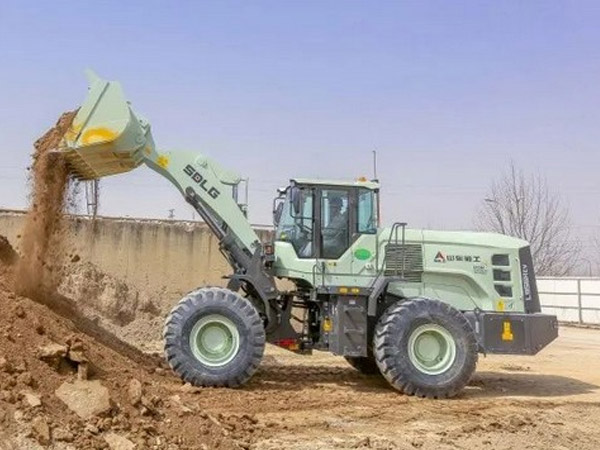 SDLG L956HEV